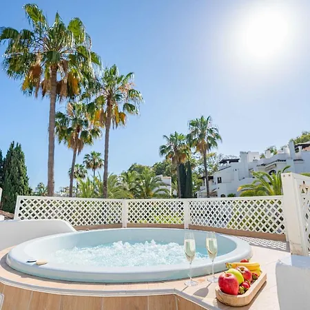 Apartment Golden With Jacuzzi *