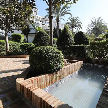 Golden With Jacuzzi